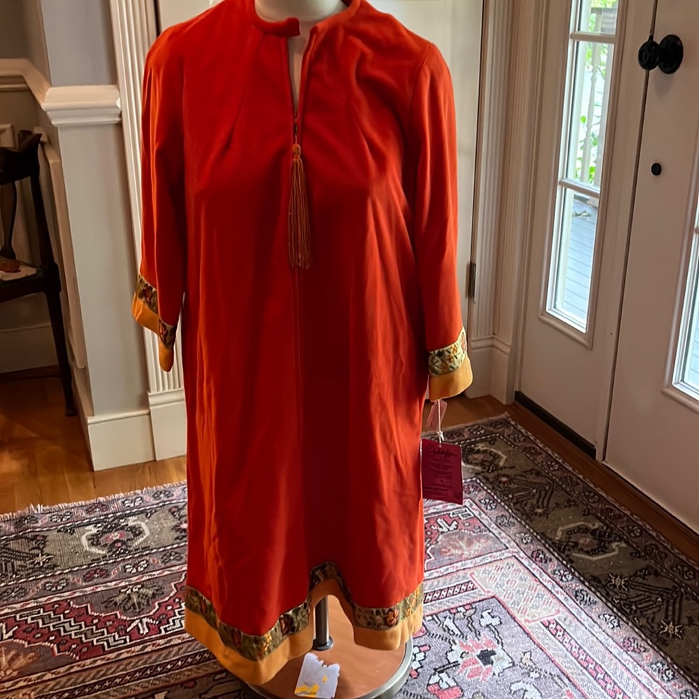 Fabulous vintage robe with tags